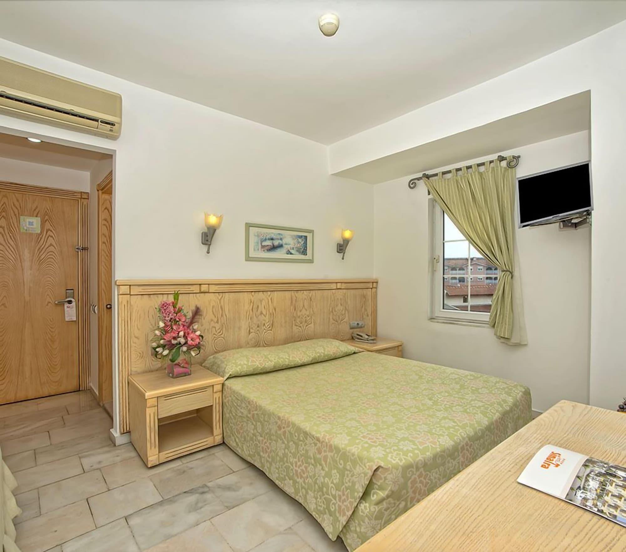 Hotel Sinatra Kemer Esterno foto