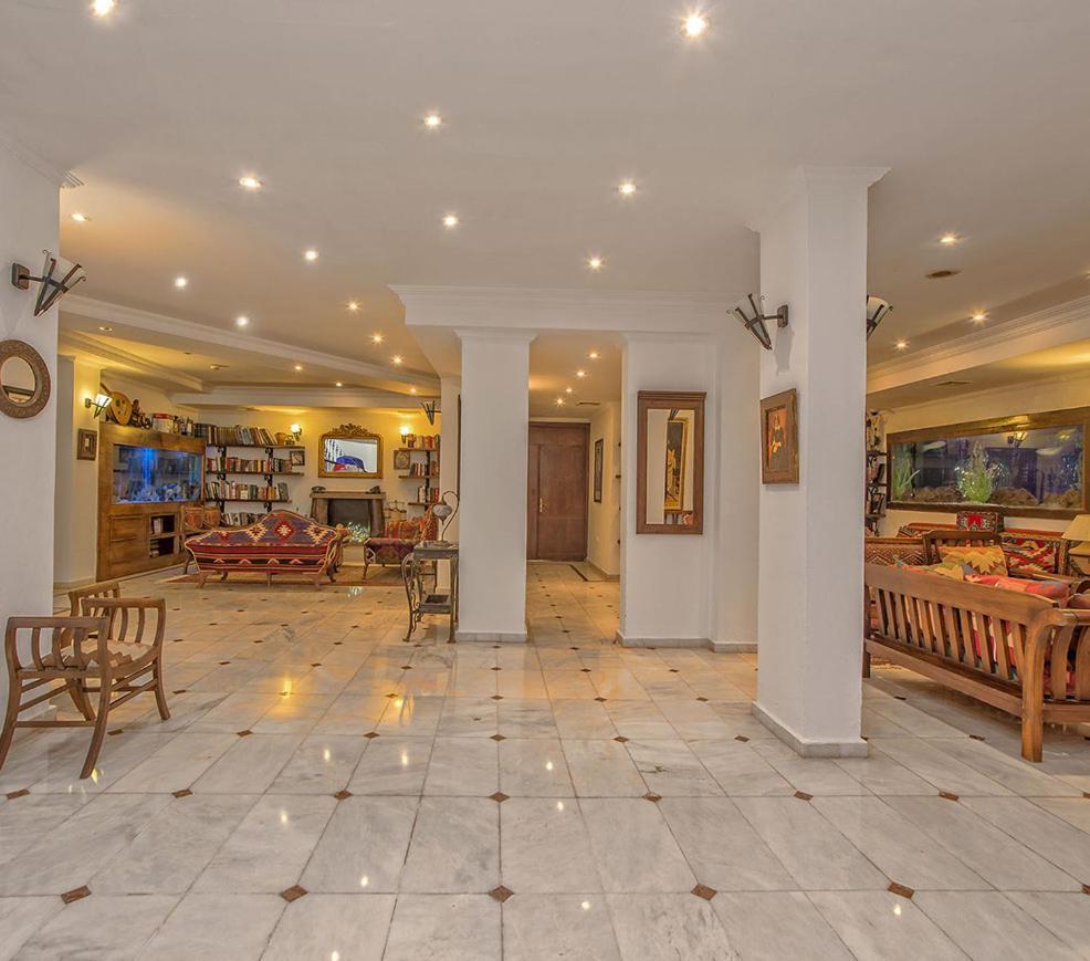 Hotel Sinatra Kemer Esterno foto
