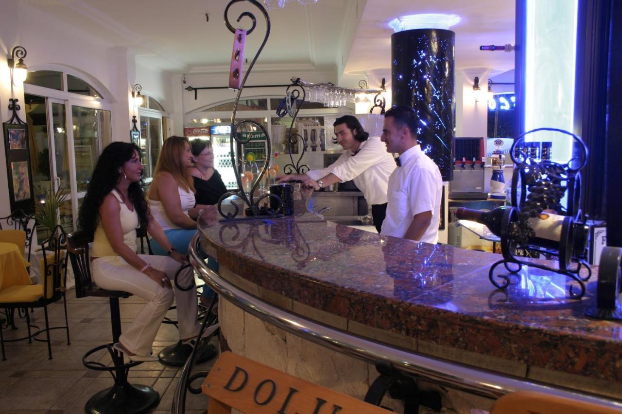 Hotel Sinatra Kemer Esterno foto