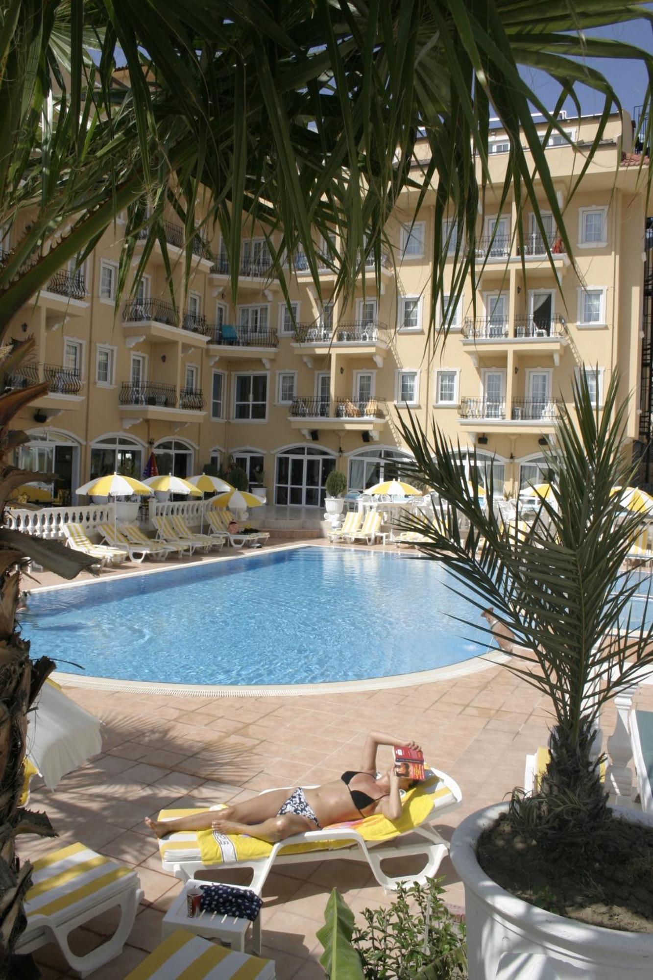 Hotel Sinatra Kemer Esterno foto