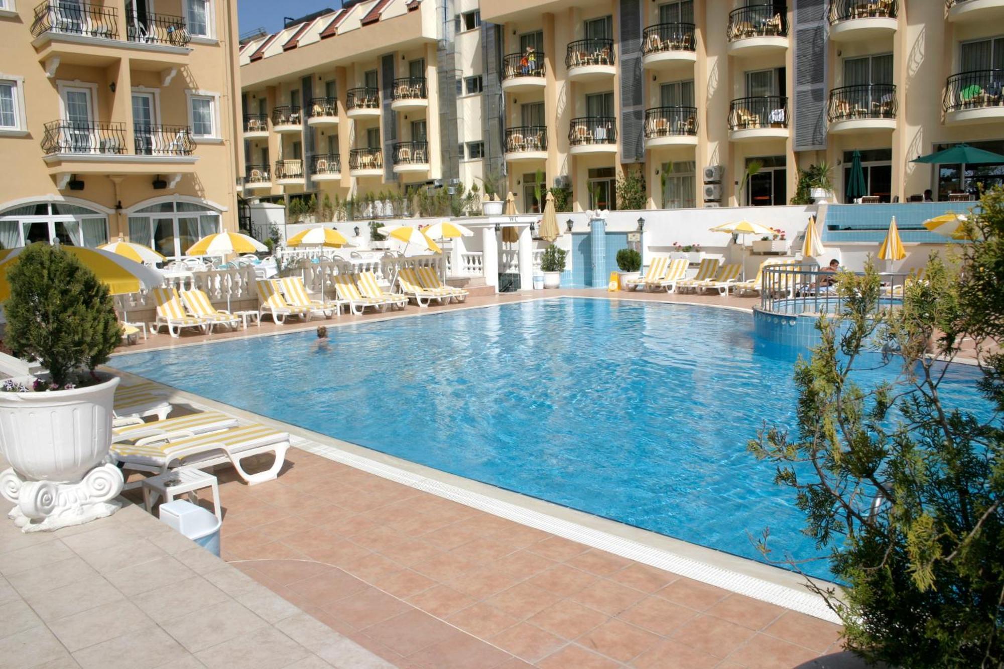 Hotel Sinatra Kemer Esterno foto