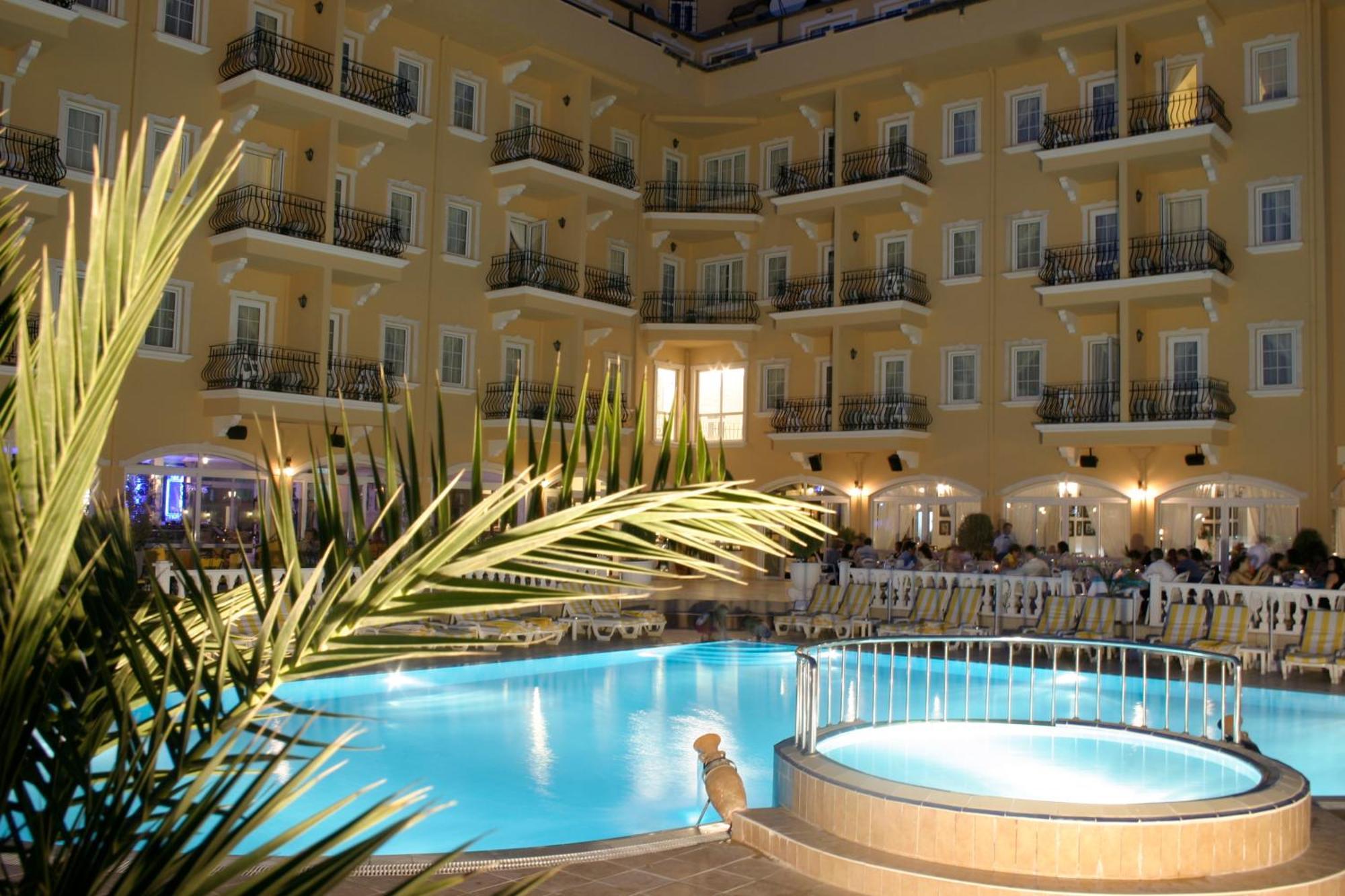 Hotel Sinatra Kemer Esterno foto